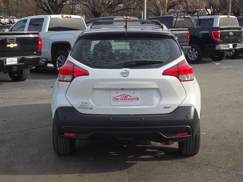 Used 2020 Nissan Kicks SV image 12