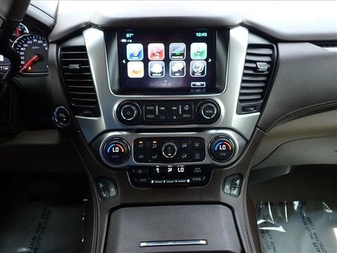 Used 2020 Chevrolet Tahoe Premier AWD/4WD image 18