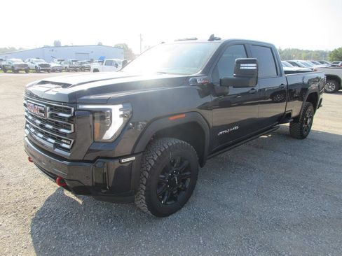 New 2026 GMC Sierra 3500 AT4 AWD/4WD image 12