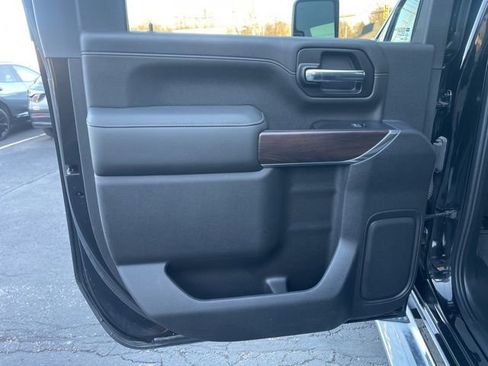 Used 2020 GMC Sierra 2500 SLT w/ SLT Premium Plus Package image 13