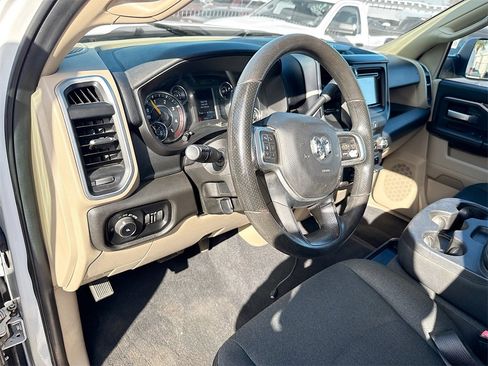 Used 2019 RAM 2500 Big Horn image 10