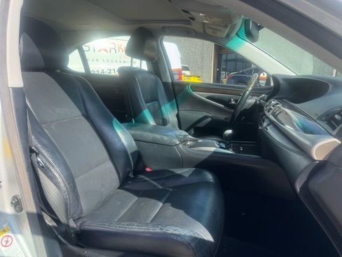 Used 2013 Lexus LS 460 image 8