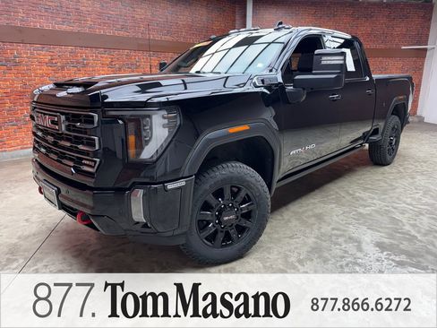 Used 2024 GMC Sierra 2500 AT4 w/ AT4 Premium Plus Package AWD/4WD image 1