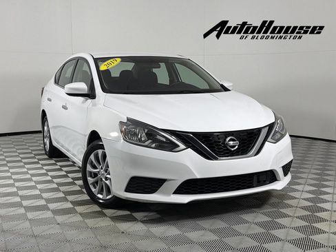 Used 2019 Nissan Sentra SV FWD image 1