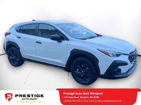 Used 2024 Subaru Crosstrek 2.0i image 1