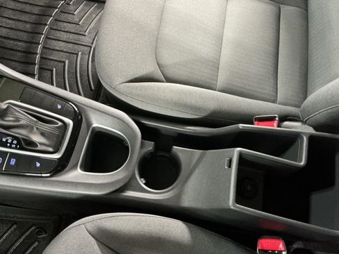 Certified 2021 Hyundai Ioniq SE image 8