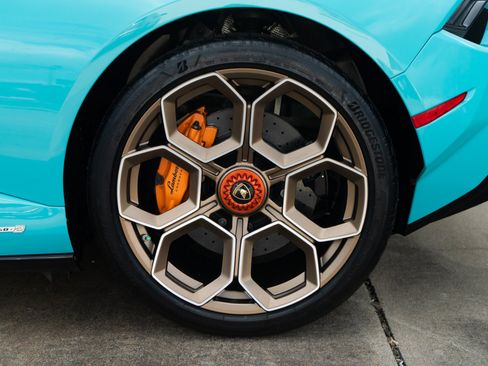 Used 2023 Lamborghini Huracan Tecnica RWD image 33