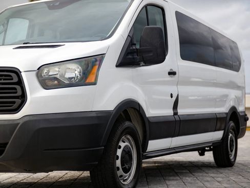 Used 2016 Ford Transit 350 XL image 8