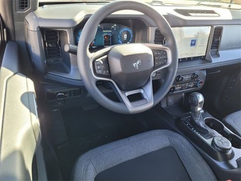 New 2025 Ford Bronco Base w/ Sasquatch Package image 31