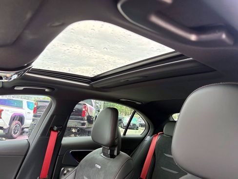 Used 2026 Mercedes-Benz C 43 AMG 4MATIC Sedan image 22