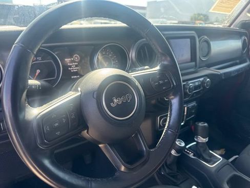 Used 2021 Jeep Wrangler Unlimited Sport AWD/4WD image 10