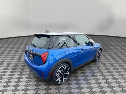 Used 2025 MINI Cooper S FWD image 4