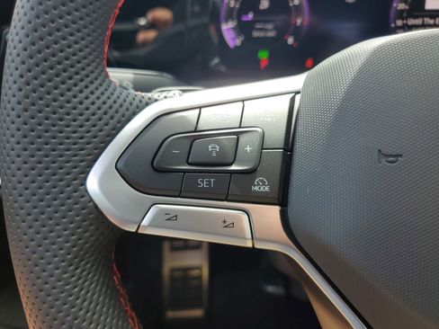 New 2025 Volkswagen GTI SE image 17