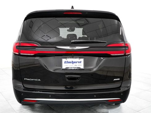 New 2026 Chrysler Pacifica Select AWD/4WD image 6