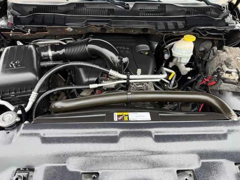 Used 2017 RAM 1500 Express image 35