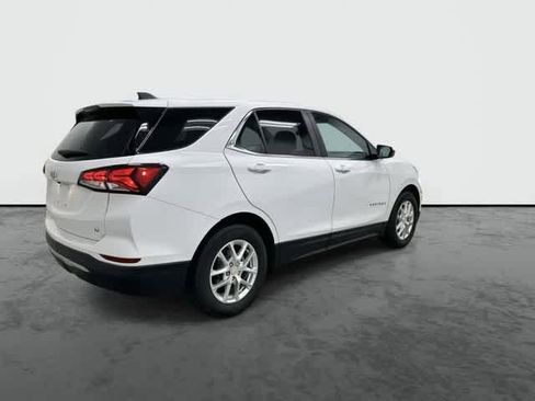 Used 2024 Chevrolet Equinox LT FWD image 4