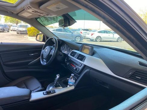 Used 2013 BMW 328i Sedan RWD image 5