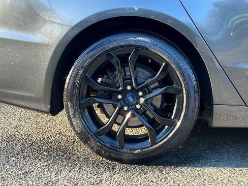 Used 2020 Ford Fusion SE w/ Equipment Group 151A image 6