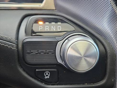 Used 2021 RAM 1500 Limited w/ Night Edition image 14