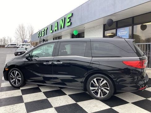 Used 2019 Honda Odyssey Elite image 3