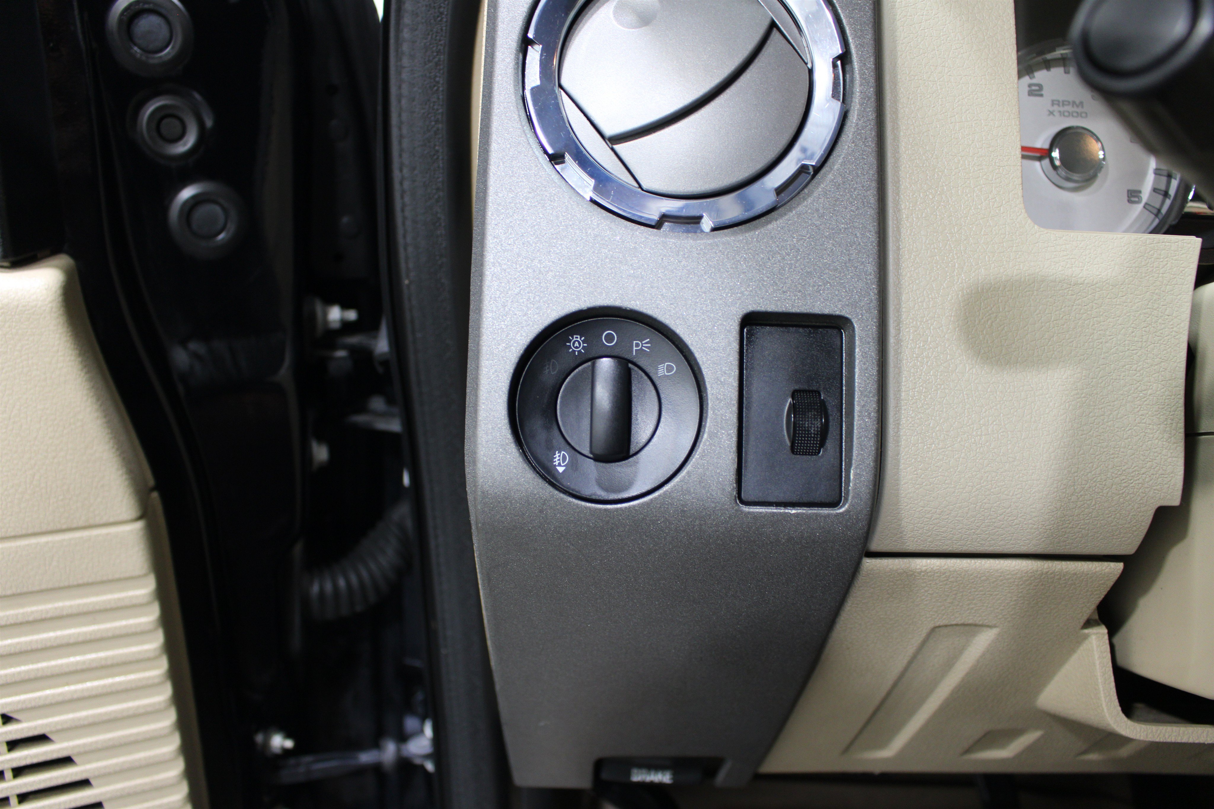 Used 2008 Ford F250 King Ranch AWD/4WD image 9