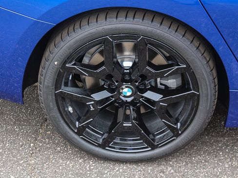 New 2026 BMW 330i Sedan w/ M Sport Package image 8