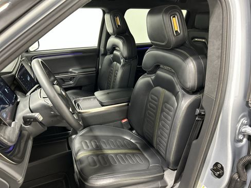 Used 2024 Rivian R1S Adventure Dual AWD/4WD image 20