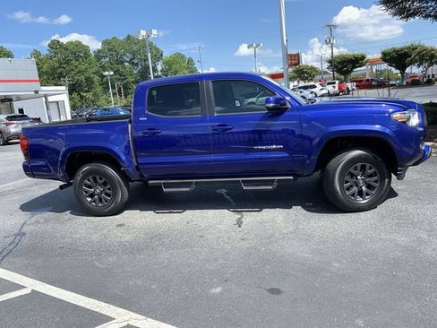Certified 2023 Toyota Tacoma SR5 w/ Technology Package AWD/4WD image 9