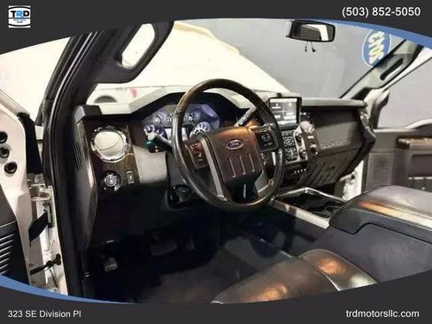 Used 2013 Ford F250 Platinum w/ FX4 Off Road Pkg image 9