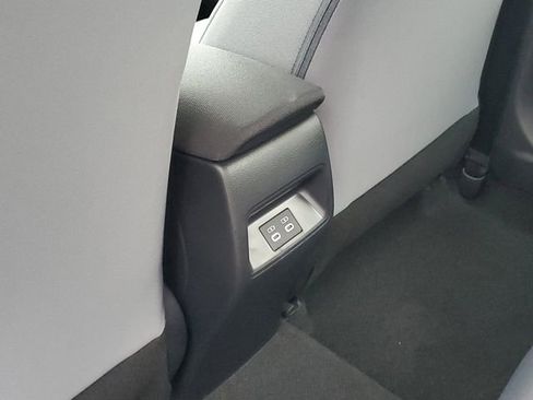 New 2026 Toyota Corolla SE image 27