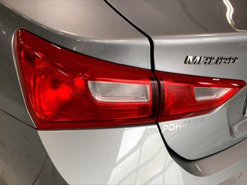 Used 2024 Chevrolet Malibu LT image 28