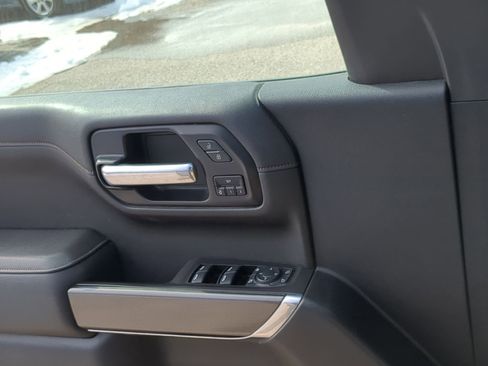 Used 2021 GMC Sierra 1500 AT4 w/ AT4 Premium Package image 13