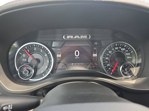 Used 2023 RAM 1500 Laramie AWD/4WD image 19