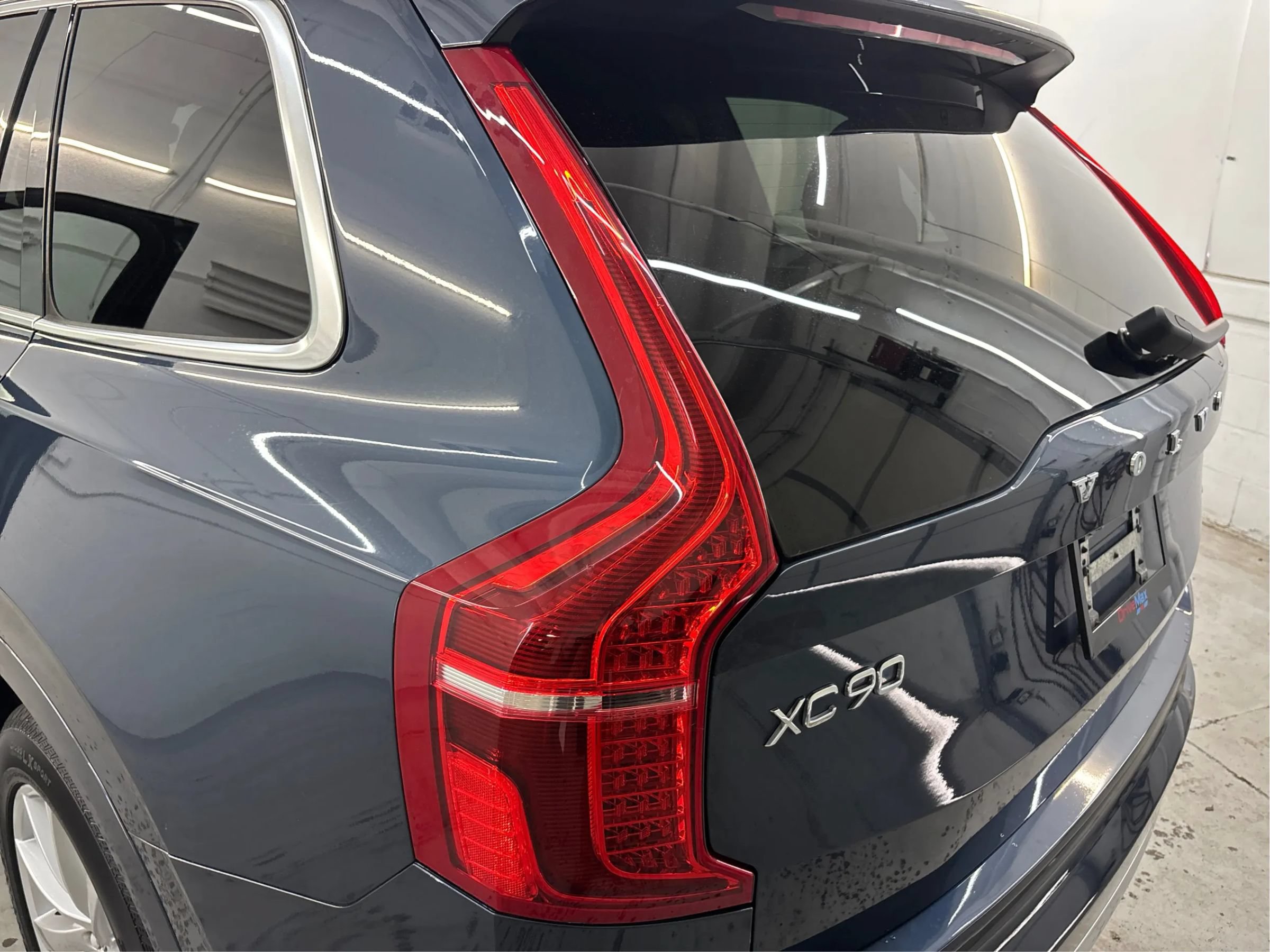 Used 2019 Volvo XC90 T6 Momentum AWD/4WD image 33