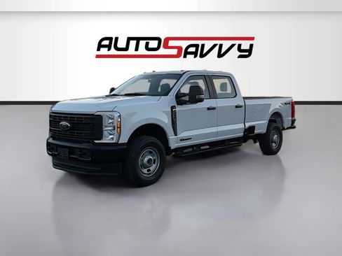 Used 2024 Ford F350 XL w/ FX4 Off-Road Package AWD/4WD image 3