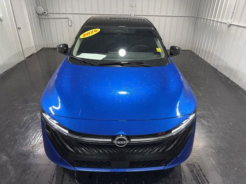 Used 2026 Nissan Sentra SR w/ Floor Mat Package image 5