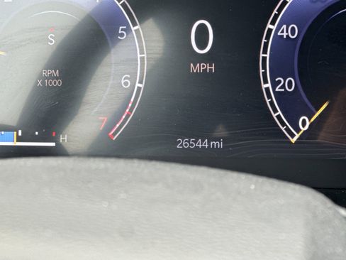 Certified 2024 Jeep Grand Cherokee L Laredo image 28