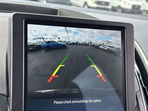 Used 2022 Ford Edge ST image 19