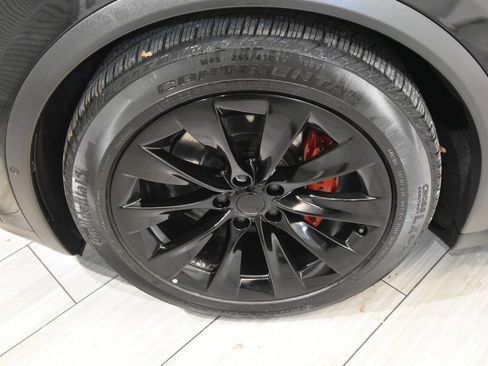 Used 2016 Tesla Model X 90D image 10