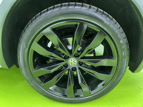 Used 2020 Volkswagen Tiguan SEL Premium R-Line AWD/4WD image 16