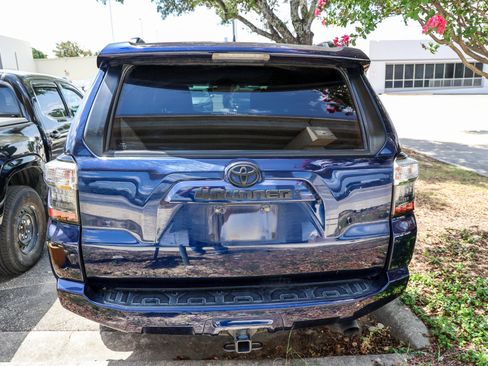Certified 2023 Toyota 4Runner SR5 Premium w/ Moonroof Package RWD image 9
