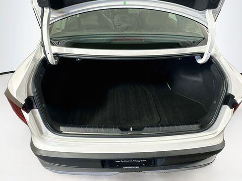 Used 2025 Kia K4 FWD image 27