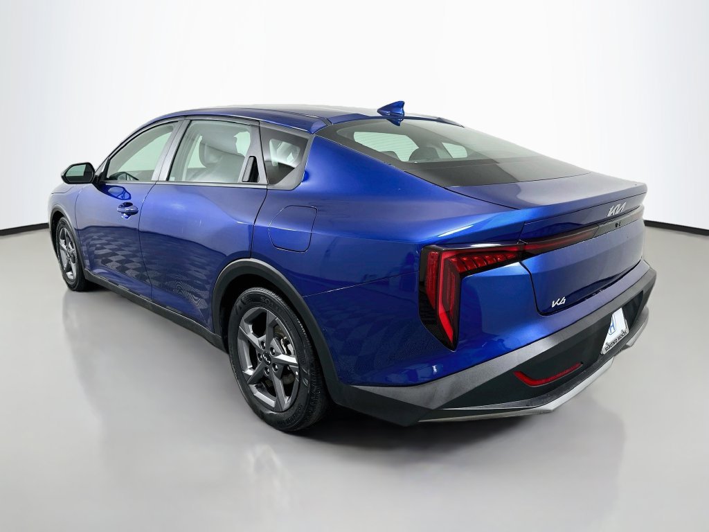 Used 2025 Kia K4 FWD image 7