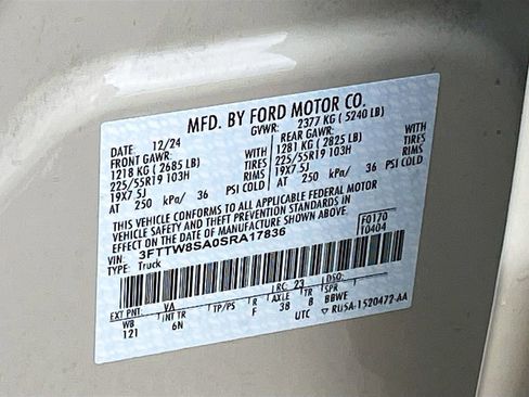 Used 2025 Ford Maverick Lariat AWD/4WD image 31