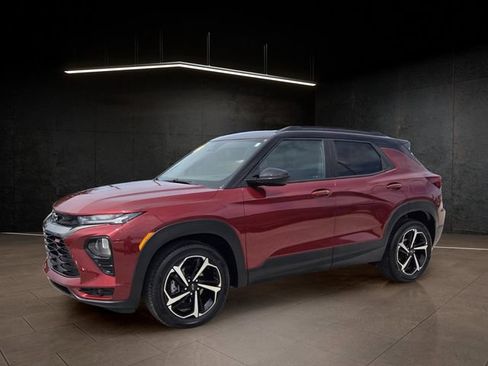 Used 2022 Chevrolet TrailBlazer RS FWD image 3