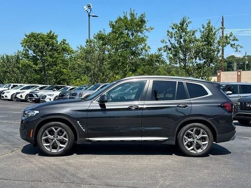 Used 2022 BMW X3 xDrive30i w/ Convenience Package AWD/4WD image 2
