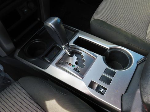 Used 2020 Toyota 4Runner SR5 image 29