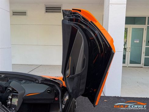 Used 2022 McLaren 720S Performance RWD image 35