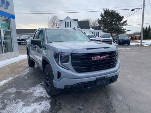 Used 2024 GMC Sierra 1500 Pro w/ Graphite Edition image 6