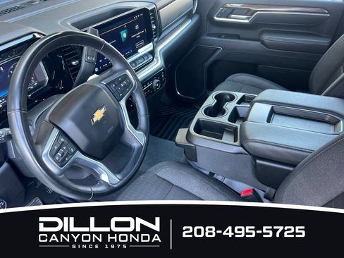 Used 2025 Chevrolet Silverado 3500 LT w/ Safety Package AWD/4WD image 4